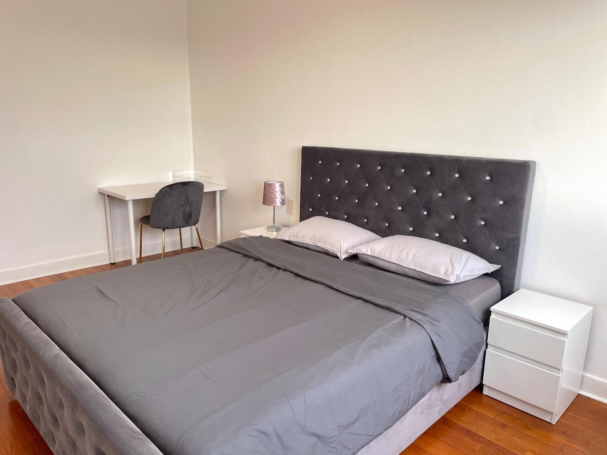 Appartement Confortable, Centre-Ville Troyes Exterior photo